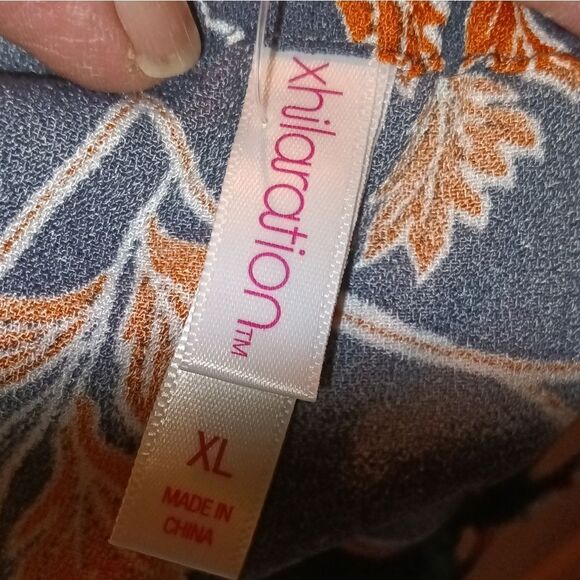 Beautiful blue floral wrap dress XL - Picture 5 of 6